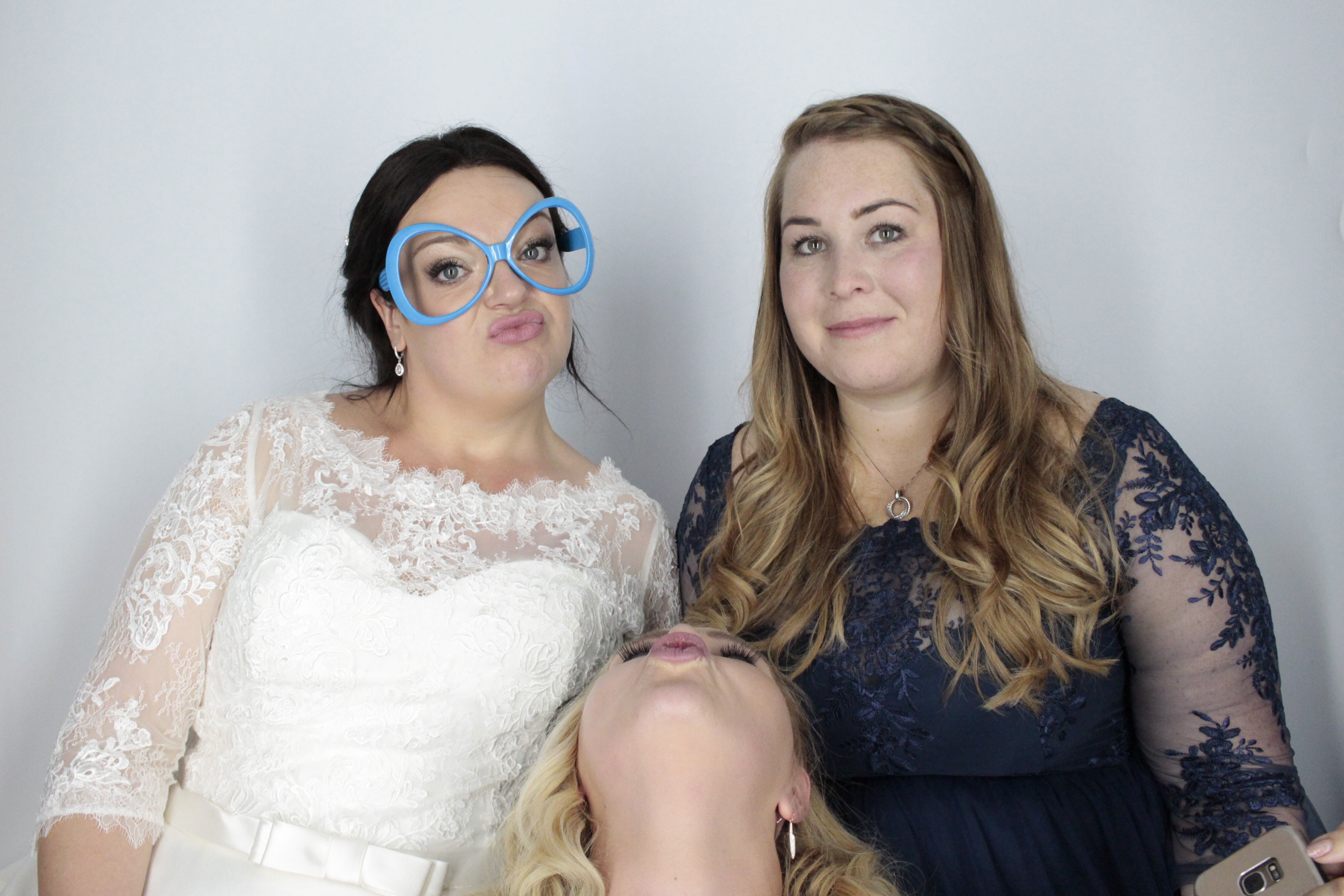 Emma & Karl's Wedding | View more photos from the event at gallery.myphotoboothexperience.co.uk/u/MyPhotoBoothExperienceLtd/Emma-Karls-Wedding